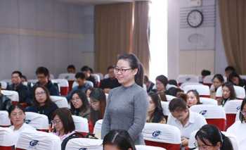 瑜伽裤高清凹造型图片 瑜伽拜日a和拜日b体式