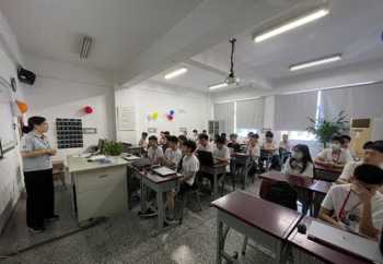 深圳北大青鸟学校具体在哪个地方 深圳北大青鸟学校具体在哪个地方上学