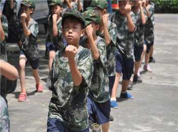 夏令营一般都是干什么 夏令营的好处和坏处