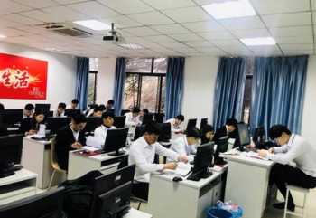 北大青鸟有全日制学历吗 北大青鸟是不是全日制