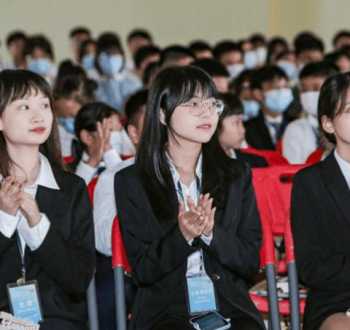 北京语言大学如何 北京外语培训学校